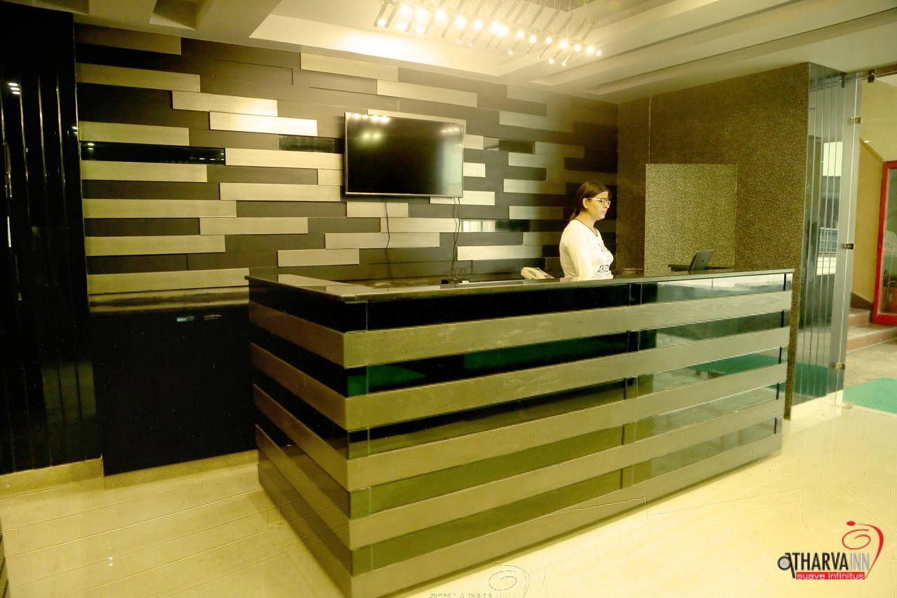 Hotel Suncity & Restaurant Hisār エクステリア 写真